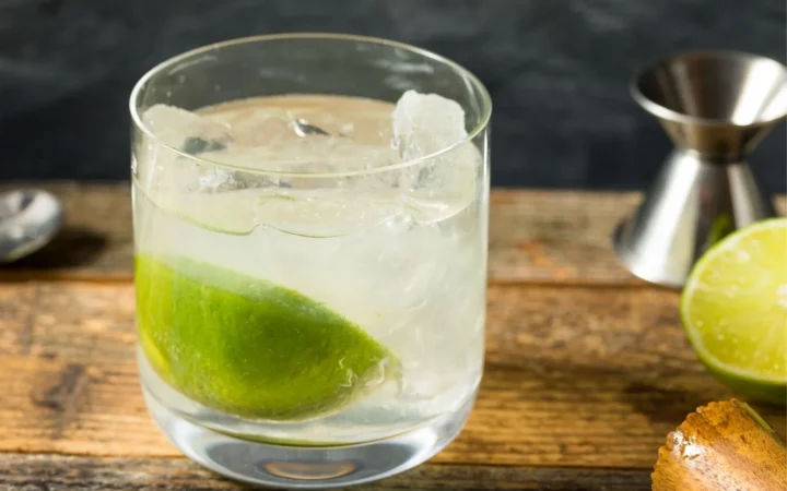 Ti'punch, cokctail traditionnel antillais